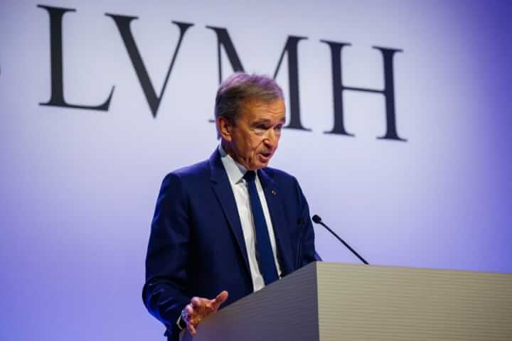 時尚大亨Bernard Arnault加入巴黎法蘭西學會：LVMH如何讓奢侈品成為法國的國家文化？