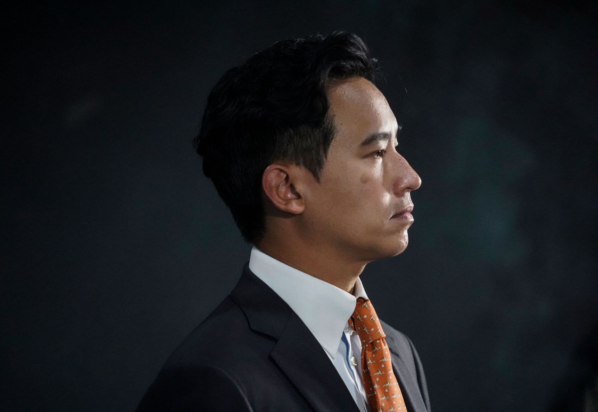 泰國1400萬票贏家被禁政十年！皮塔《未竟之路》寫出民主悲歌