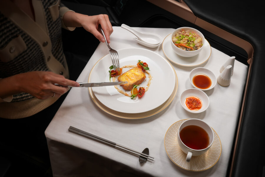 從米其林到東京百年壽喜燒，星宇航空如何入選全球最佳機上餐飲？