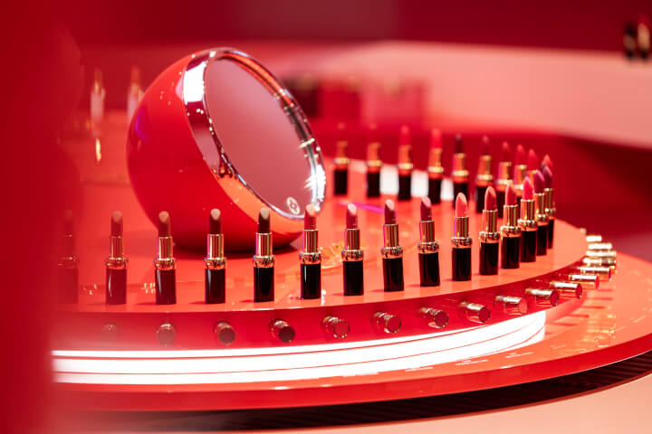 Louis Vuitton La Beauté台北微風信義店開幕！彩妝實驗沙龍與 LV Rouge 唇膏亮相