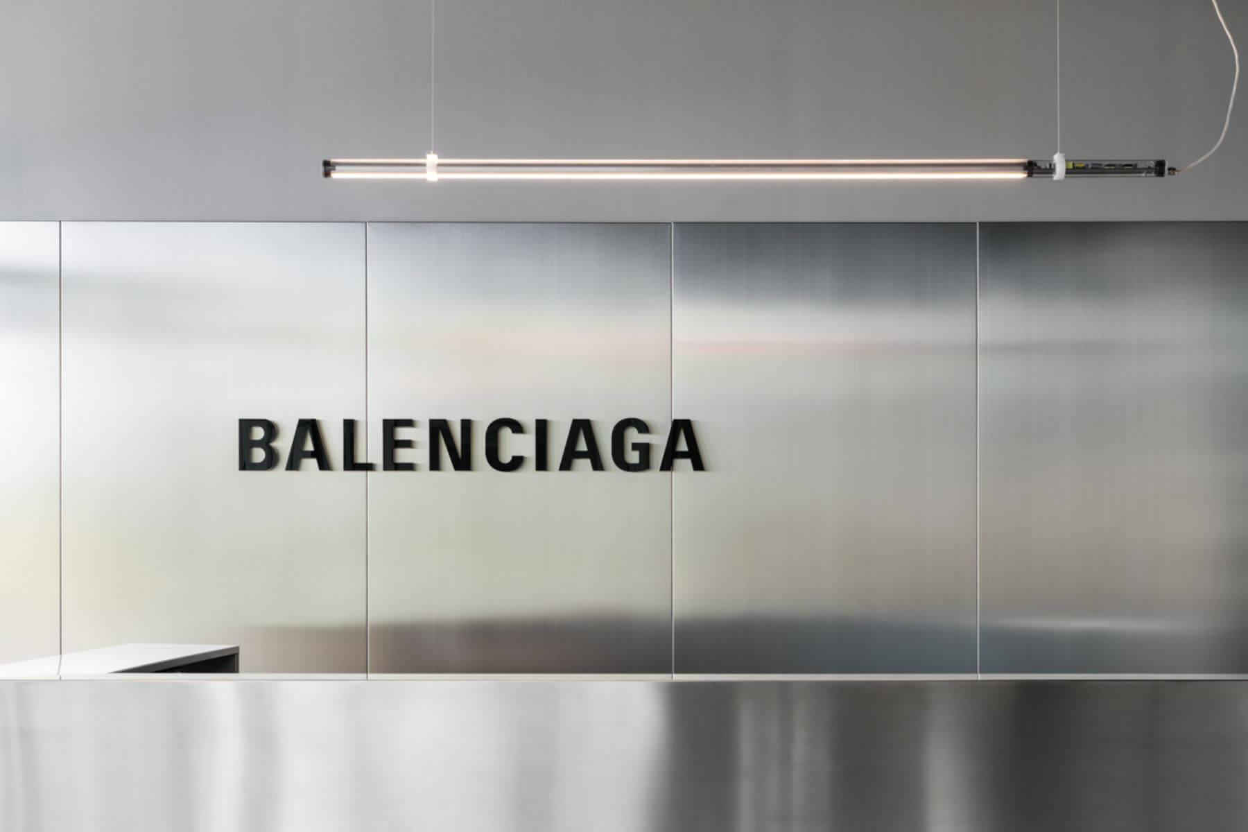 BALENCIAGA皮具工坊The Plant的誕生，當工業遺產遇見當代奢華