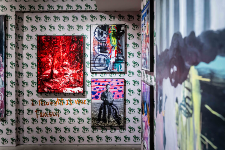 縱橫畫壇三十年的主體凝視：常陵個展「假如故鄉」顯影生命全貌