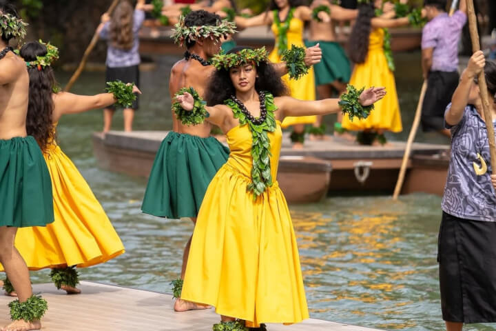 《海洋奇緣》真人版拍攝地大公開！夏威夷3大景點：絕美山谷、獨木舟體驗與玻里尼西亞文化一次收錄