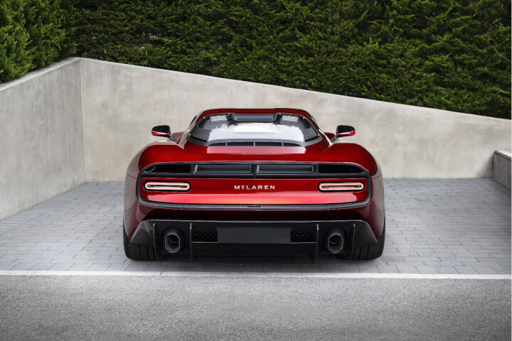 當超跑品牌不再只做雙座跑車：從全新識別看 McLaren 的下一步